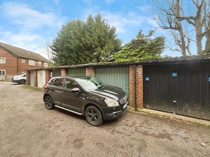 Photo 13- click for photo gallery